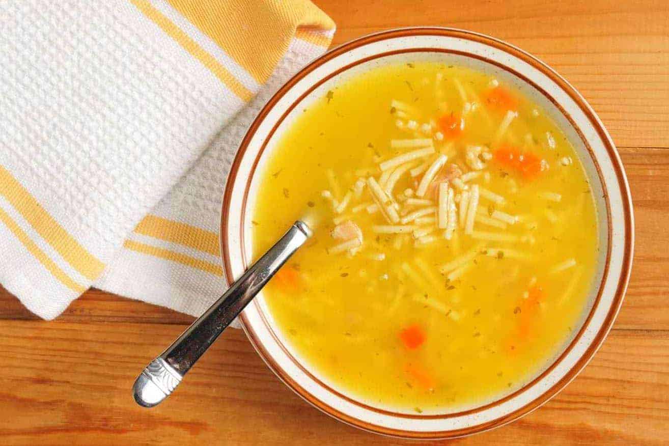 Eat-your-favorite-hot-soup.-Avoid-greasy-food