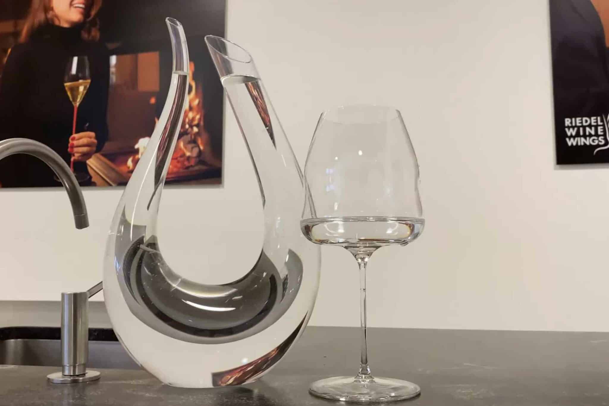 Fill-the-Decanter-With-Warm-Water