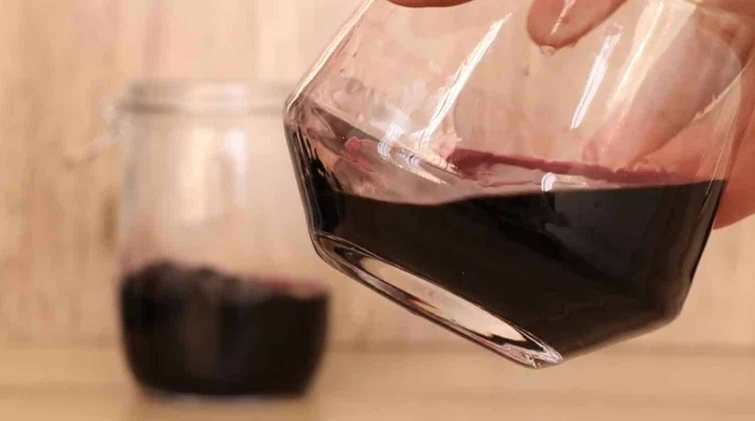 Homemade-Mulberry-Wine