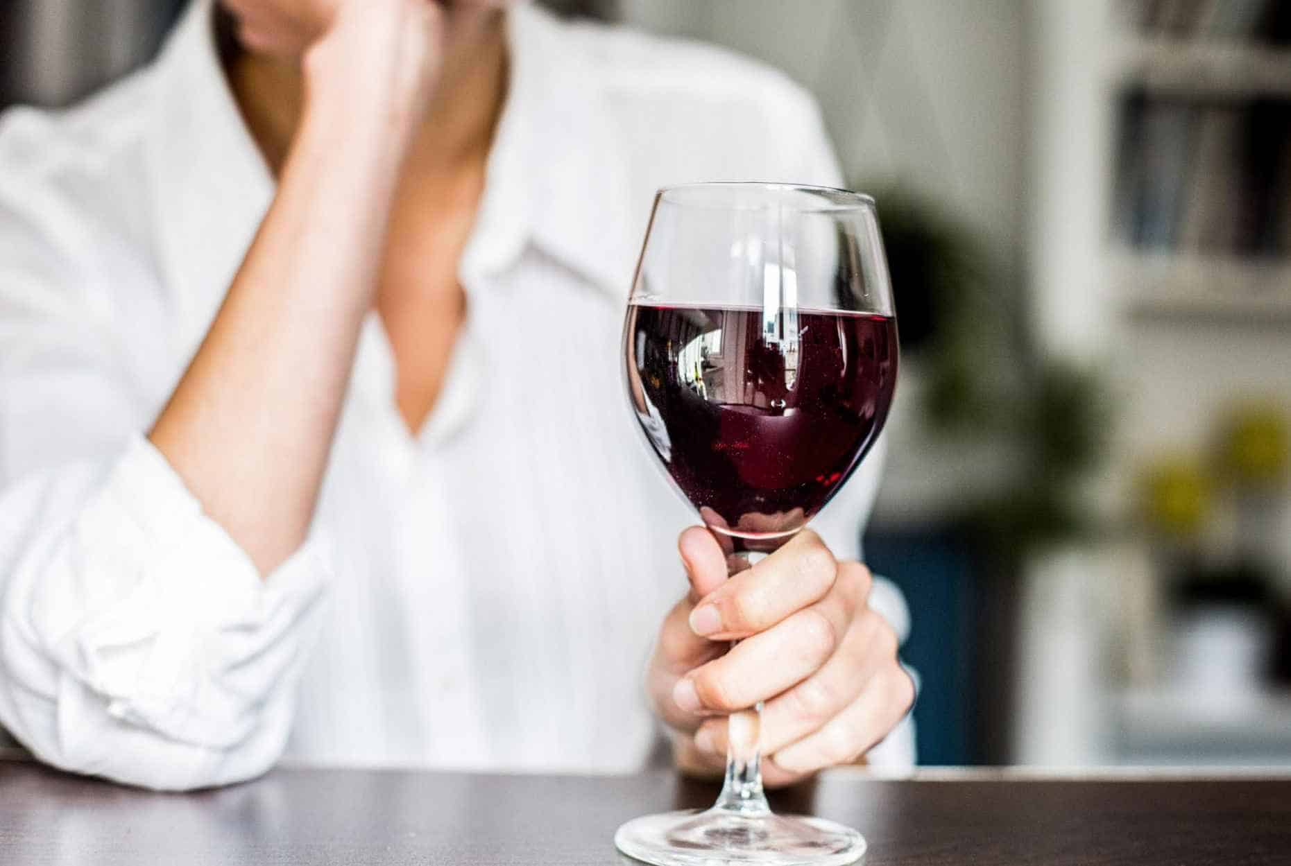 How-to-Drink-Wine-and-Not-Gain-Weight