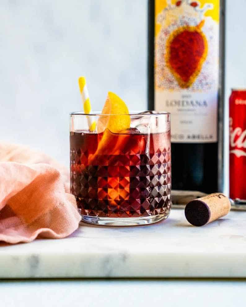 Kalimotxo-Red-Wine-Coke
