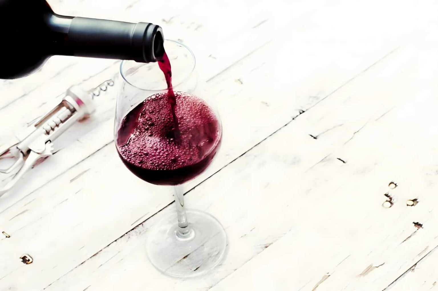 Lambrusco-Wine-Guide-Taste-Made-Pairing-Serving-Tips