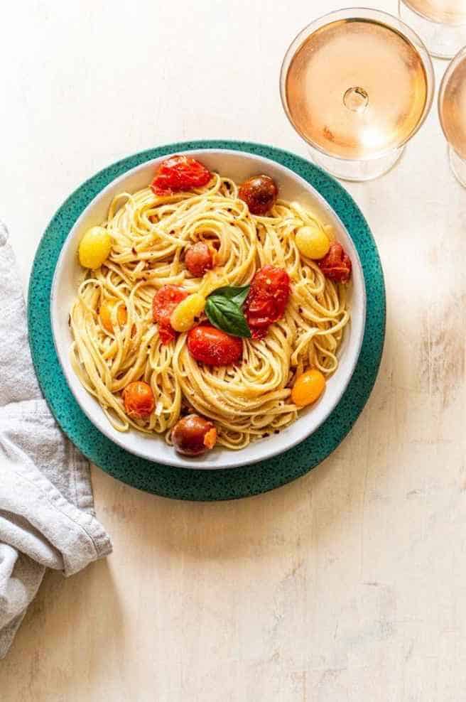 Light-Pasta-Goes-with-Rose-Wine