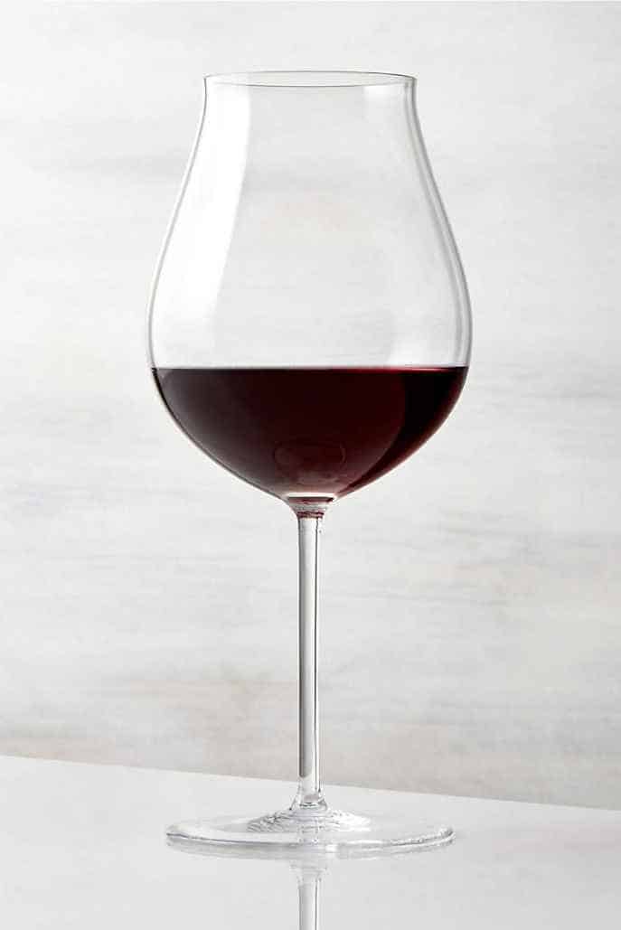 Pinot-Noir-Wine-Glass
