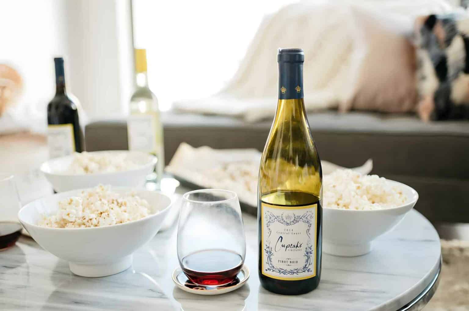 Popcorn-with-wine