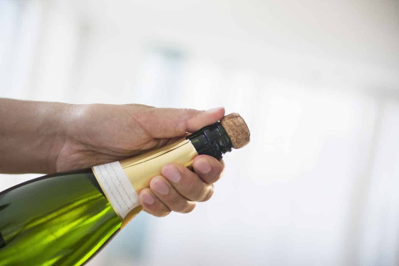 Secure-Your-Thumb-Over-the-Cork