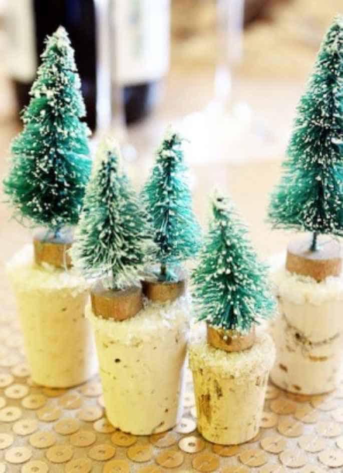Snowy-Tree-Wine-Stoppers