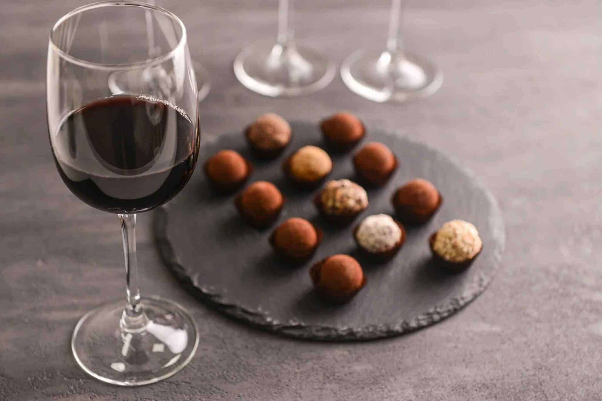 Tips-to-have-Fantastic-Wine-Pairings-with-Chocolates