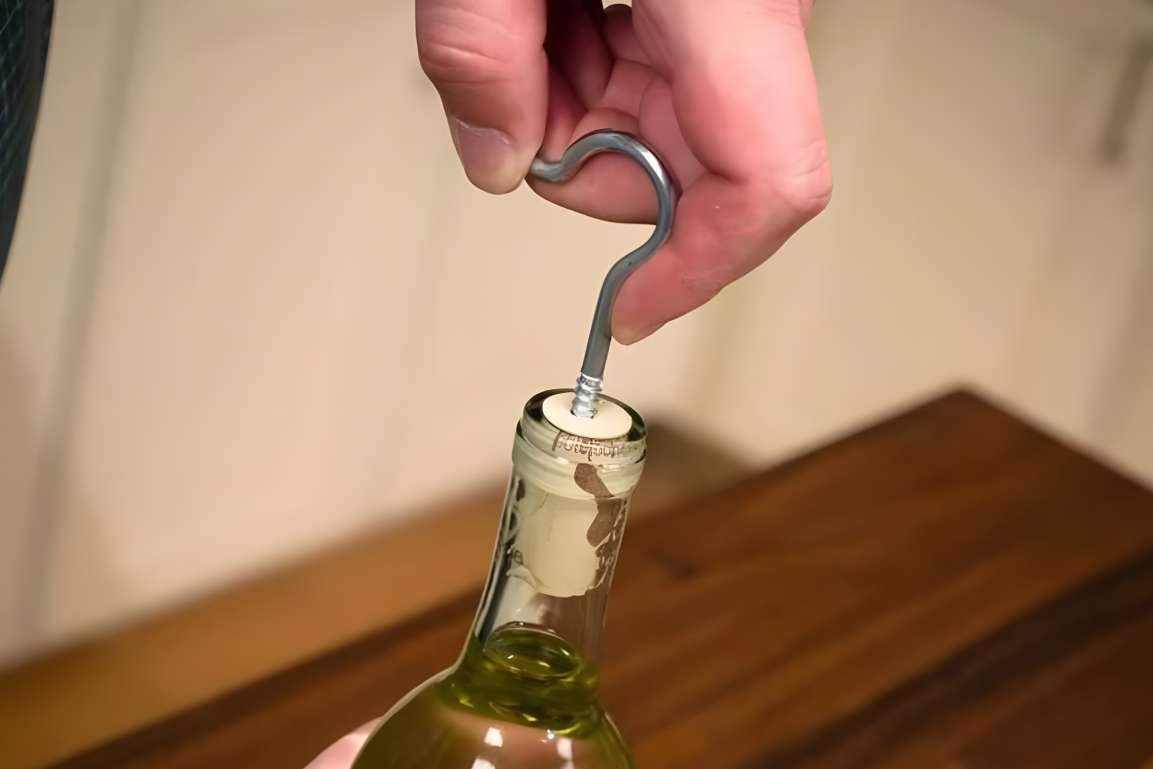 Use-Screw-Hooks-open-wine