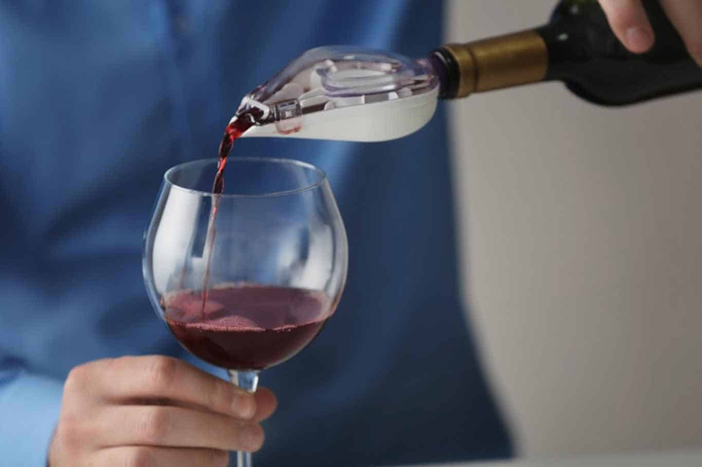 What-Does-a-Wine-Aerator-Do