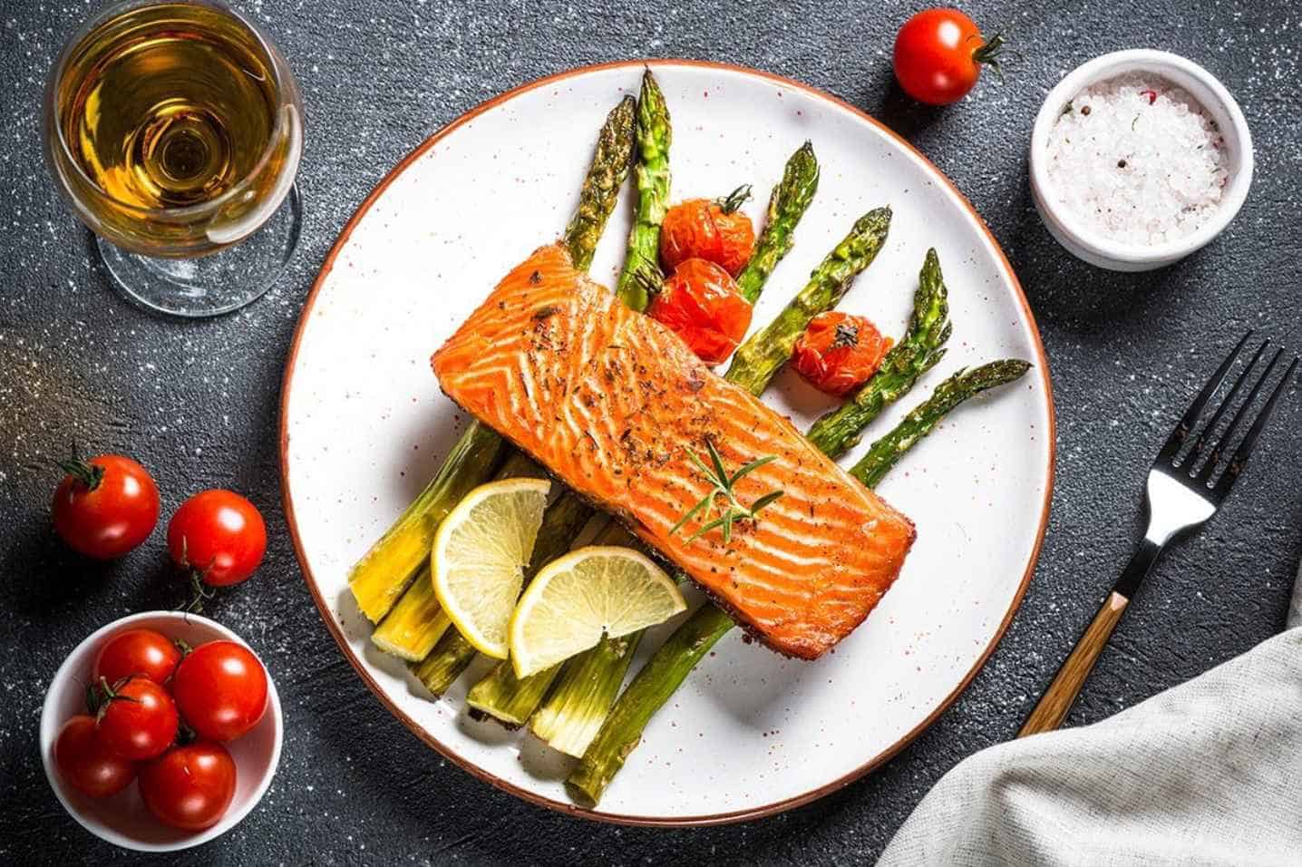What-Wine-Goes-With-Salmon