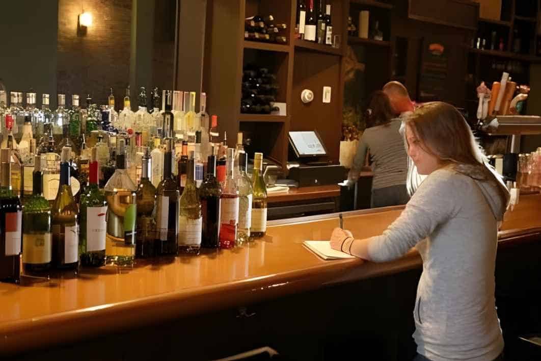 What-are-the-challenges-associated-with-opening-a-wine-bar