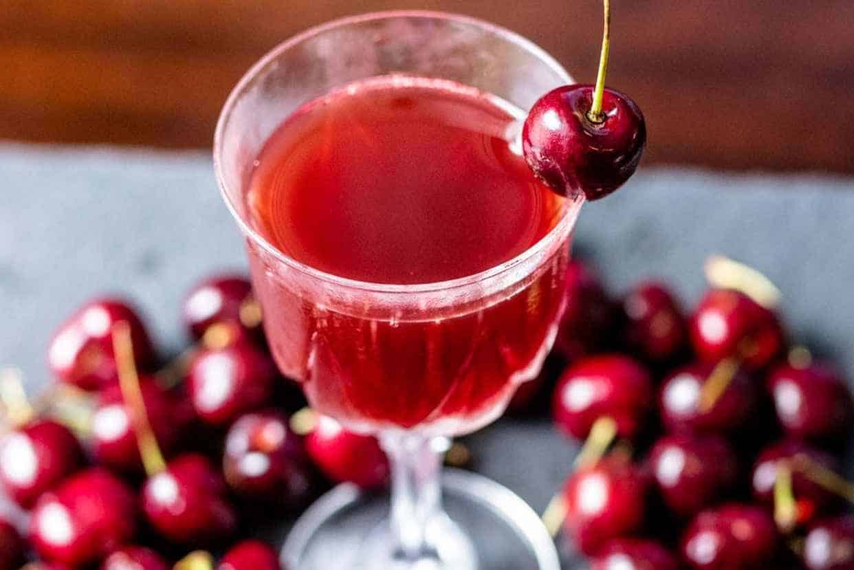 how-to-make-wine-from-cherries