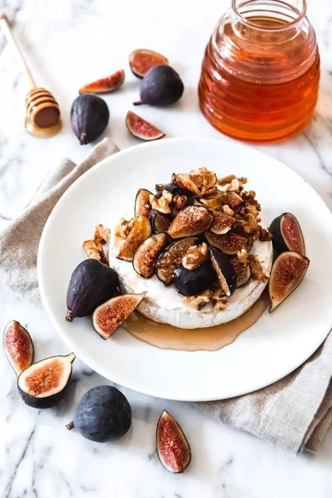 Baked Brie With Figs, Walnuts, & Honey