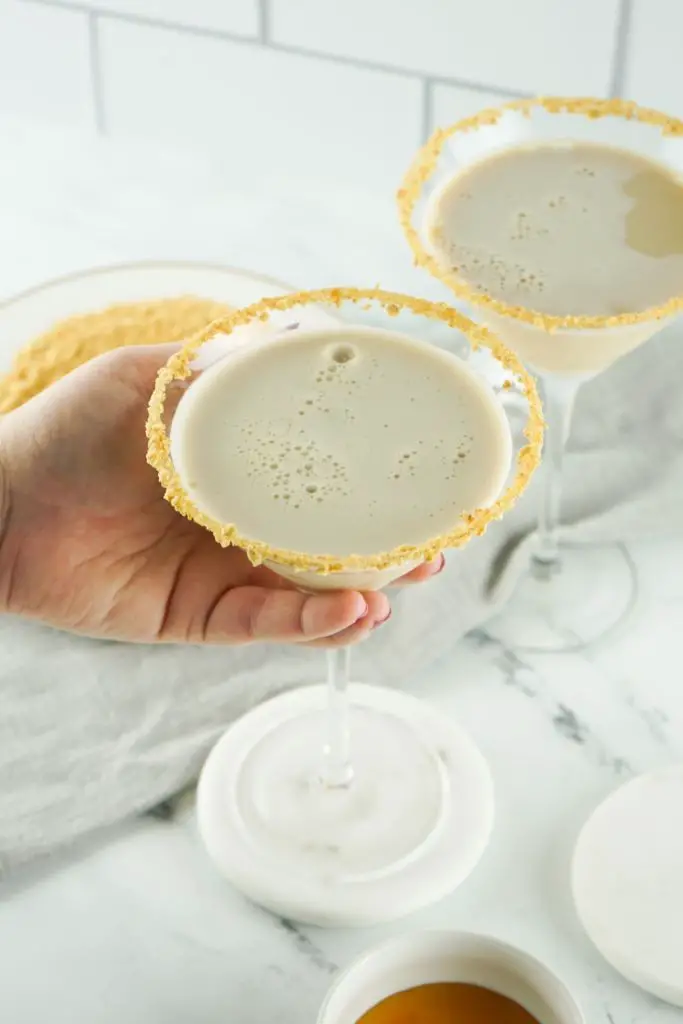 Vanilla Cheesecake Cocktail