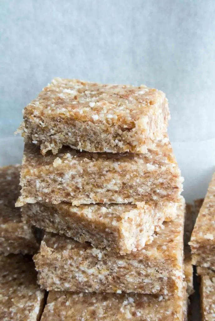 Coconut Cashew Date Bars