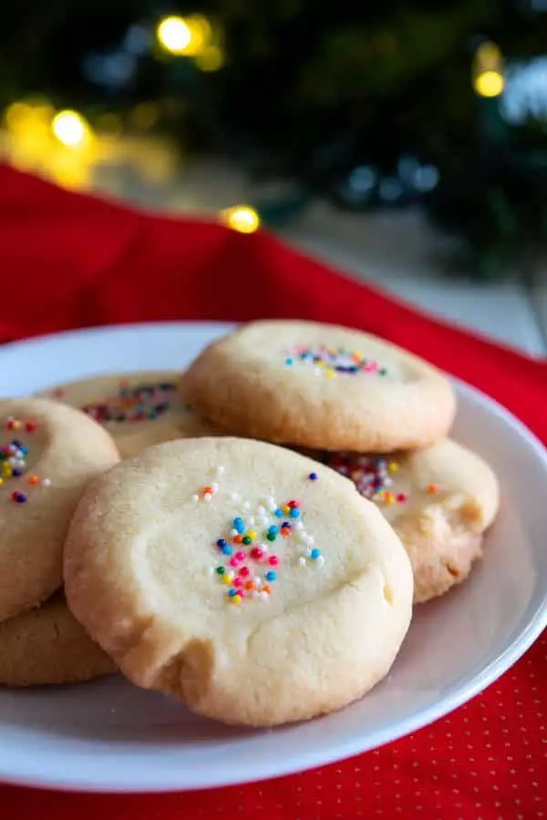 Mantecaditos Puerto Rican Cookies