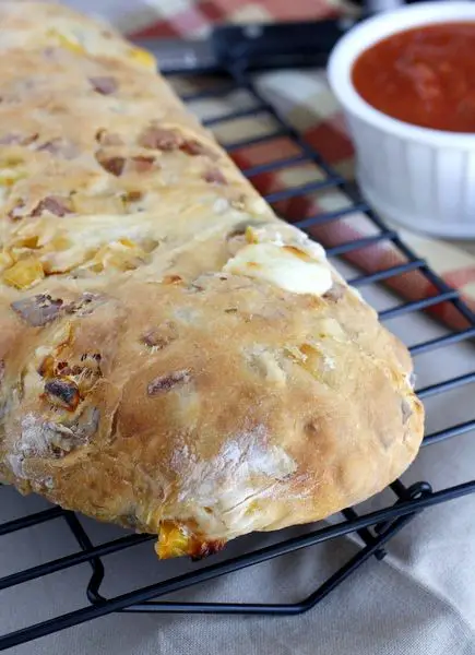 Loaded Pizza Bread