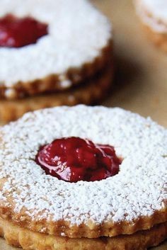 Linzer Cookies