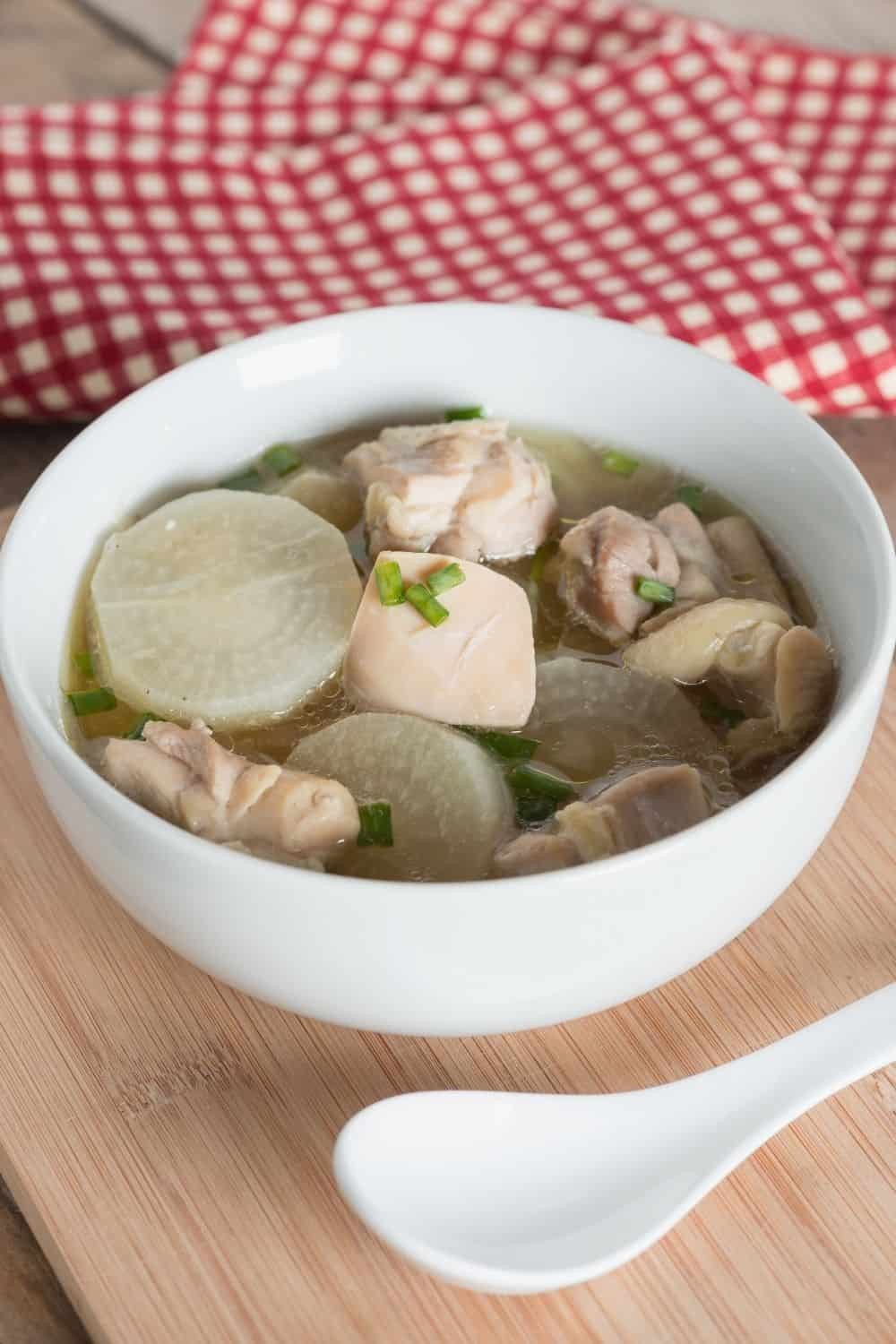 Chinese White Radish Soup