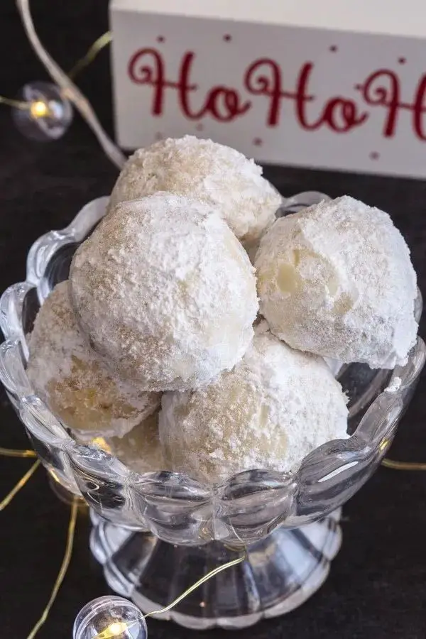 Hazelnut Snowball Cookies