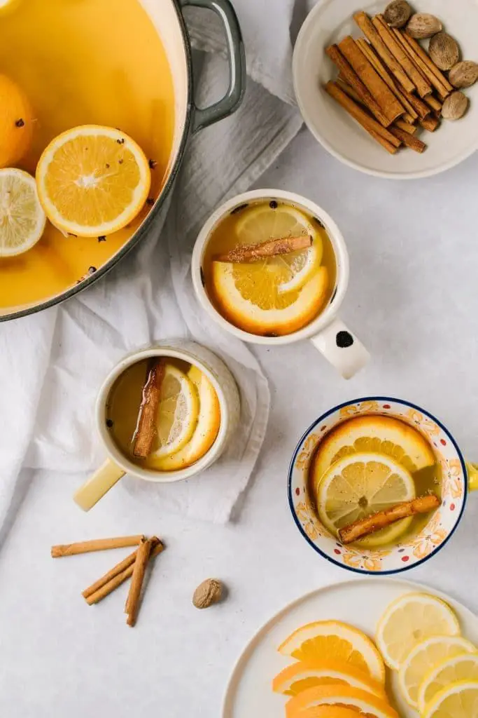 Mulled White Wine