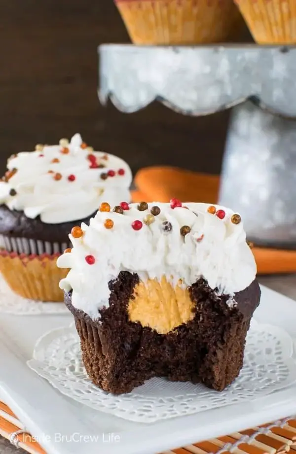 Chocolate Pumpkin Cream-Filled Cupcakes