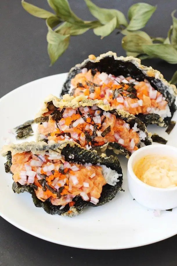 Sushi Tacos With Crispy Fried Seaweed Shells