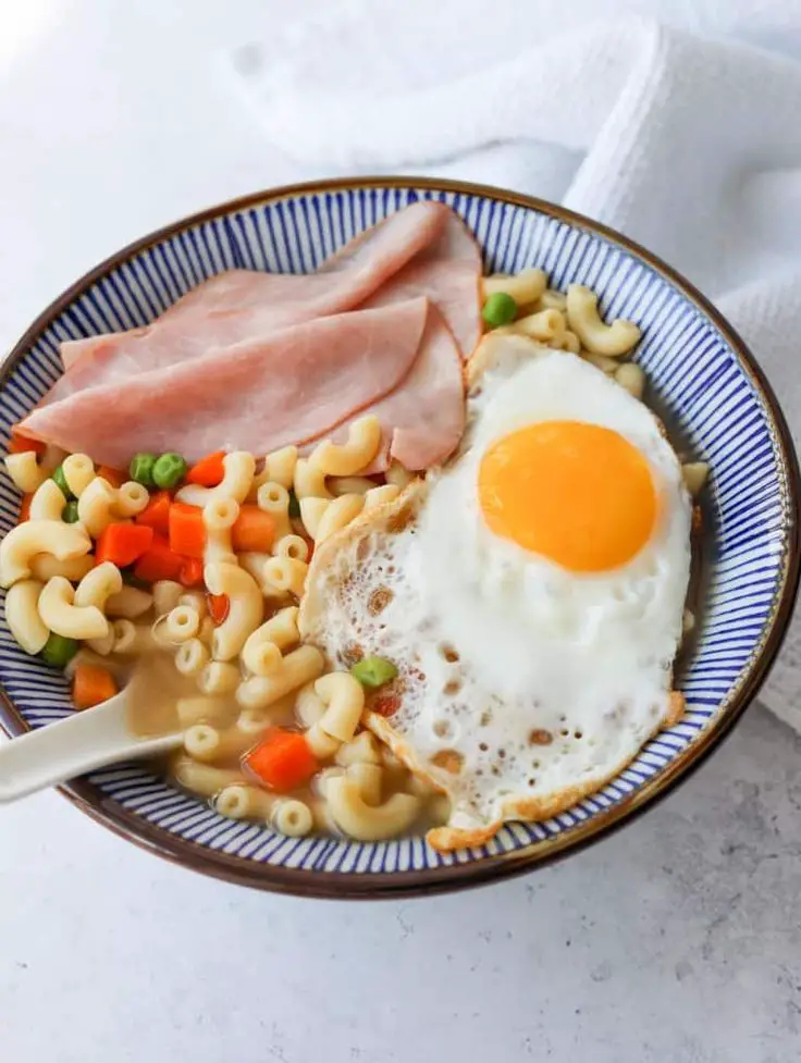 Hong Kong Style Macaroni Soup