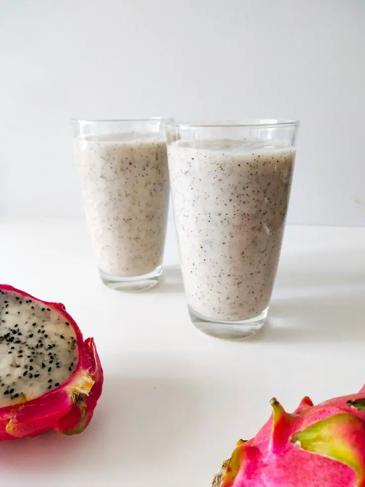 Banana With Dragon Fruit Smoothie