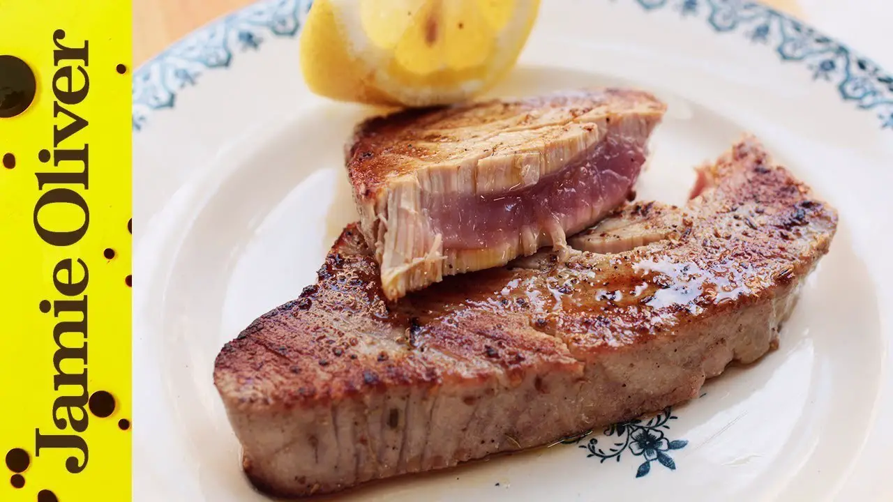 Orange-Flavored Baked Tuna Steak