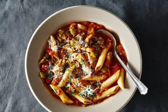 Slow-Cooker Chicken Parmesan Soup