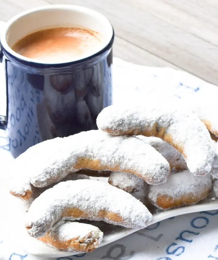 Chocolate Chip Crescent Cookies