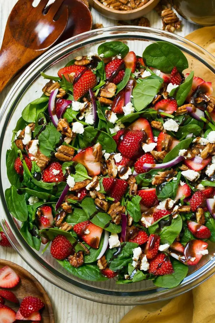 Strawberry And Spinach Salad