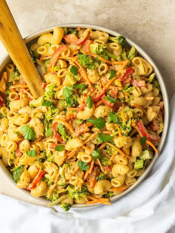 Peanut Broccoli Pasta Salad