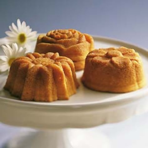 Lemon Bouquet Cakelets