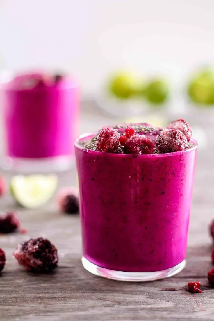 Berry Dragon Fruit Smoothie