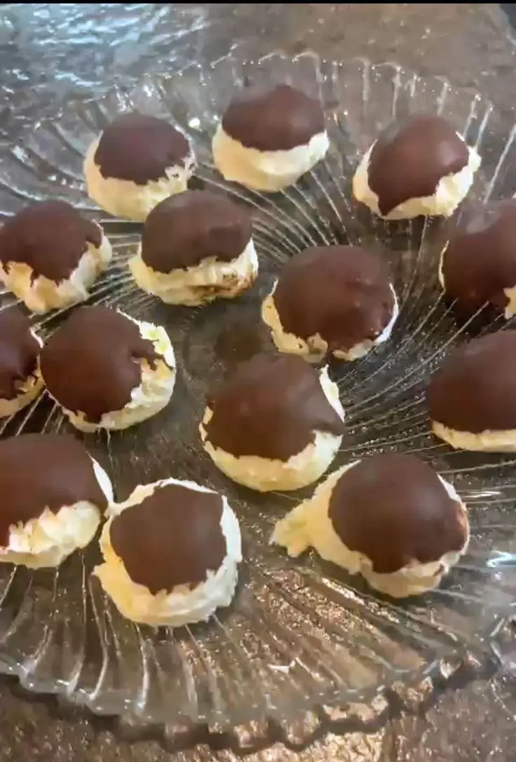 Banana Chocolate Bombs