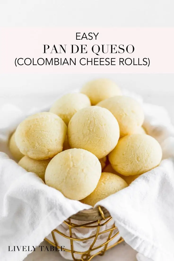 Pan De Queso (Colombian Cheese Rolls)