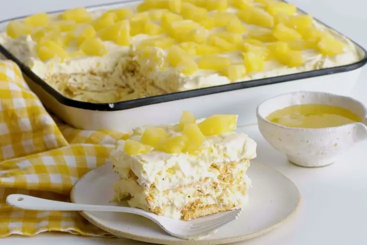 Pineapple Float Cake