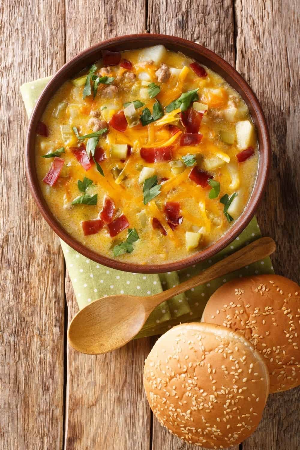 Slow Cooker Bacon Cheeseburger Soup