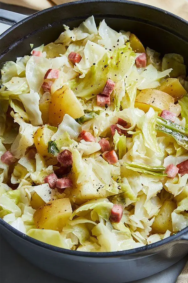 Smothered Cabbage With Ham