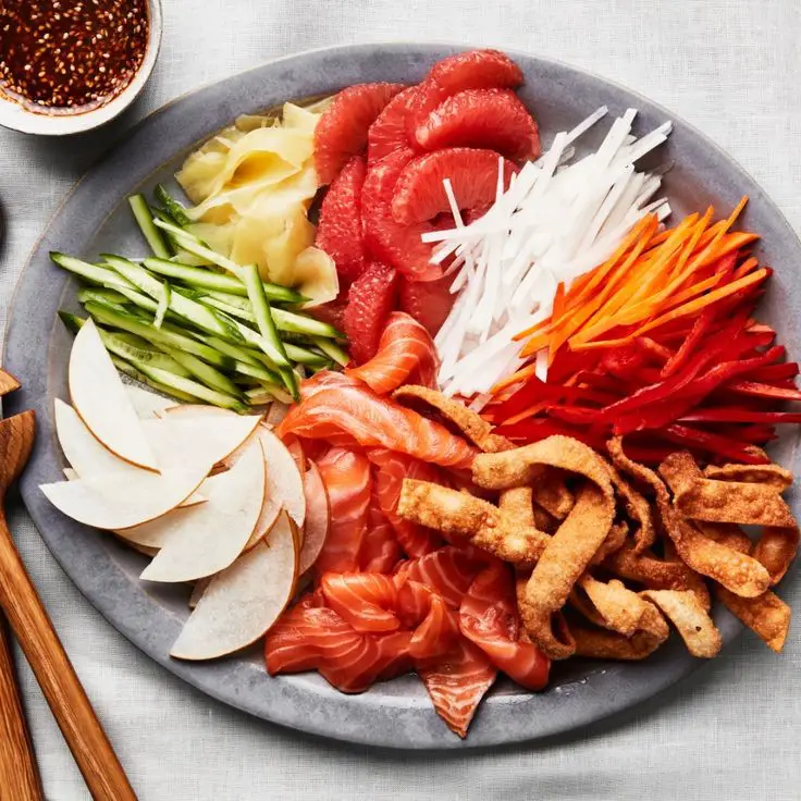 Yusheng (Prosperity Salad)