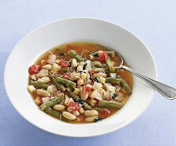 Minestrone With Green Beans And Fennel