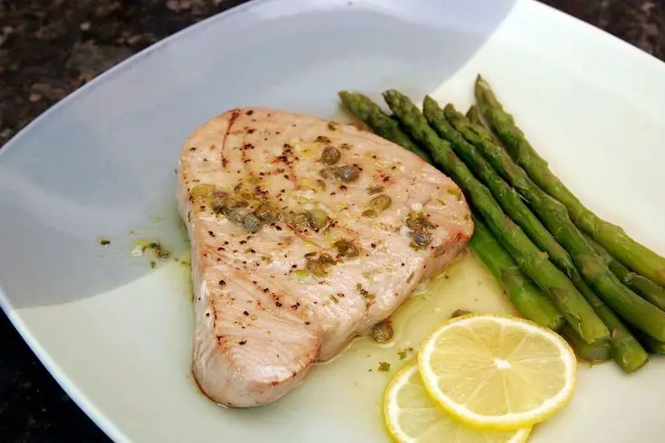 Broiled Tuna Steak With Lemon Caper Sauce