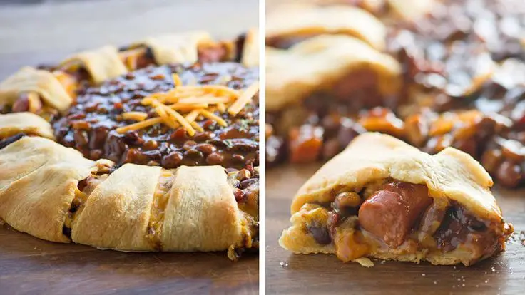 Chili Cheese Dog Crescent Ring