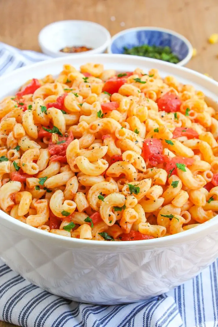 Macaroni & Tomatoes