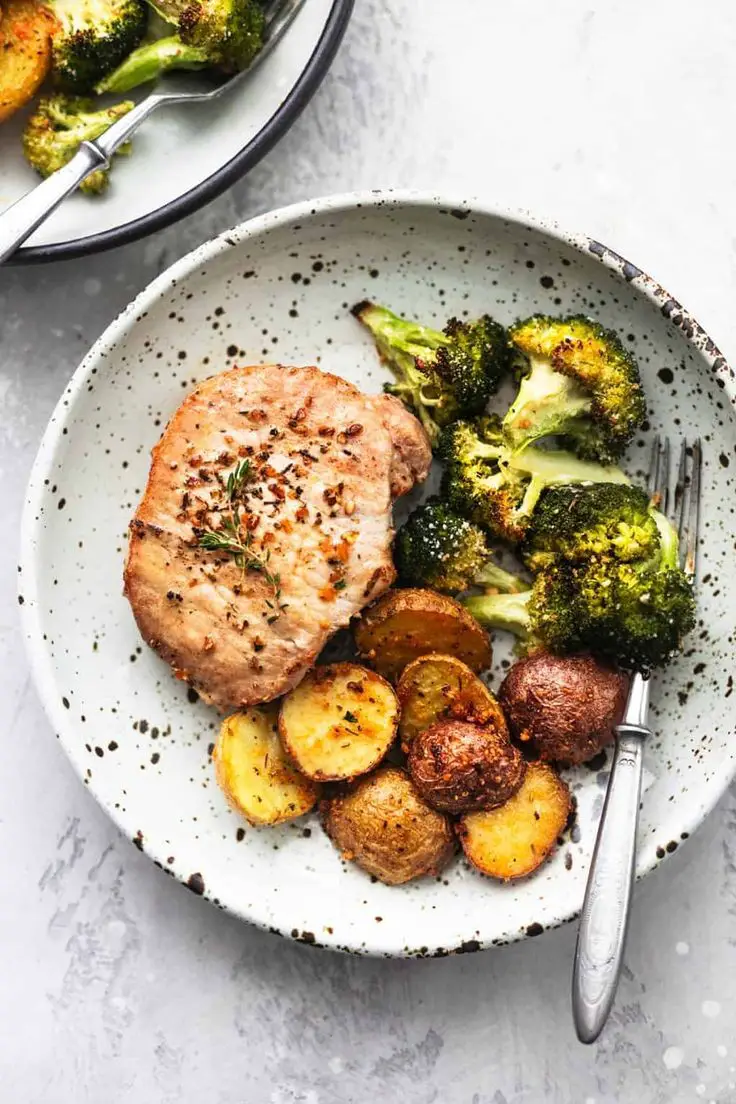 Sheet Pan Pork Chops With Potatoes And Broccoli